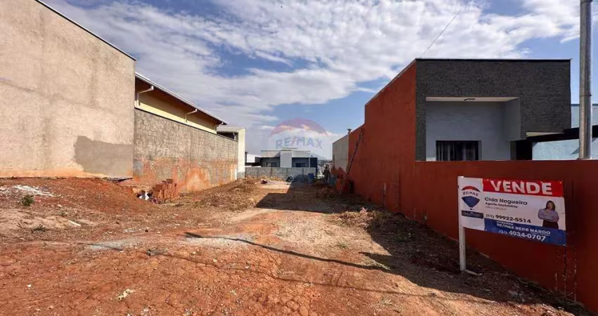 Terreno à venda no Condomínio Portal da Serra, Bragança Paulista 
