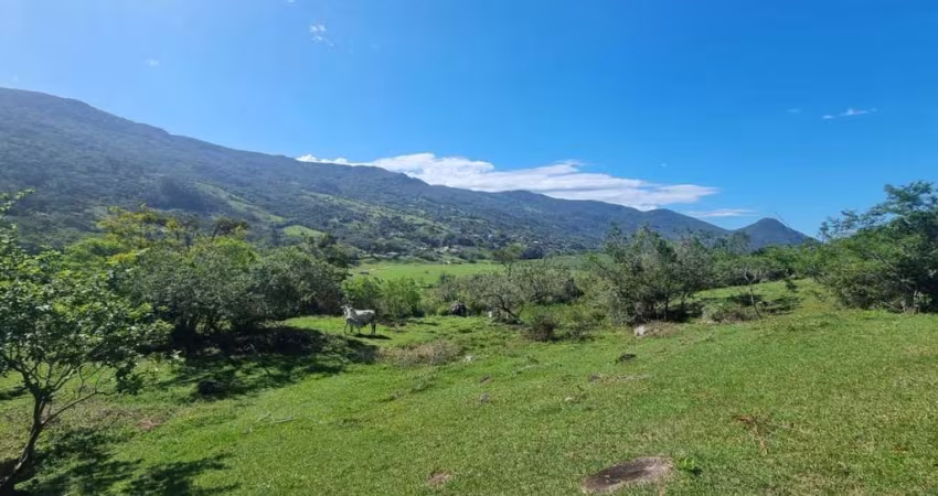 Terreno para Venda em Garopaba, Macacu
