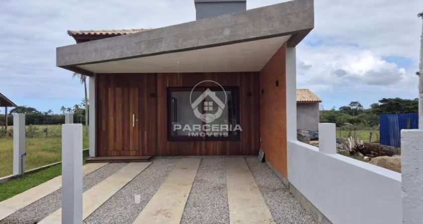 Casa para Venda em Garopaba, Ressacada, 2 dormitórios, 1 suíte, 3 banheiros, 1 vaga