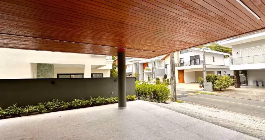 Casa com 3 quartos à venda na Vila Nova, Joinville 