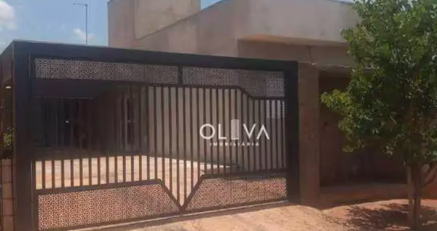 Casa com 3 dormitórios à venda, 105 m² por R$ 210.000,00 - Jardim Imperial - Mirassol/SP