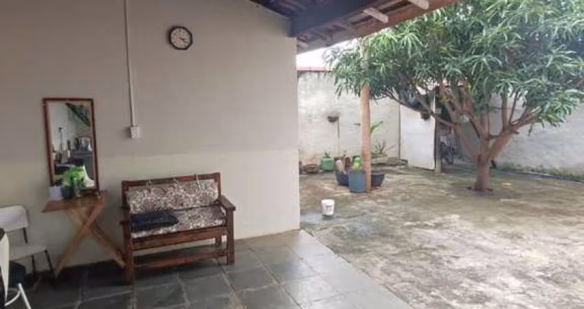 Casa com 2 dormitórios à venda, 67 m² por R$ 290.000 - Parque Residencial Cristo Rei - São José do Rio Preto/SP