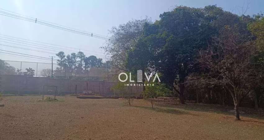Chácara com 2 dormitórios à venda, 9840 m² por R$ 700.000,00 - Estância Jóckei Club - São José do Rio Preto/SP