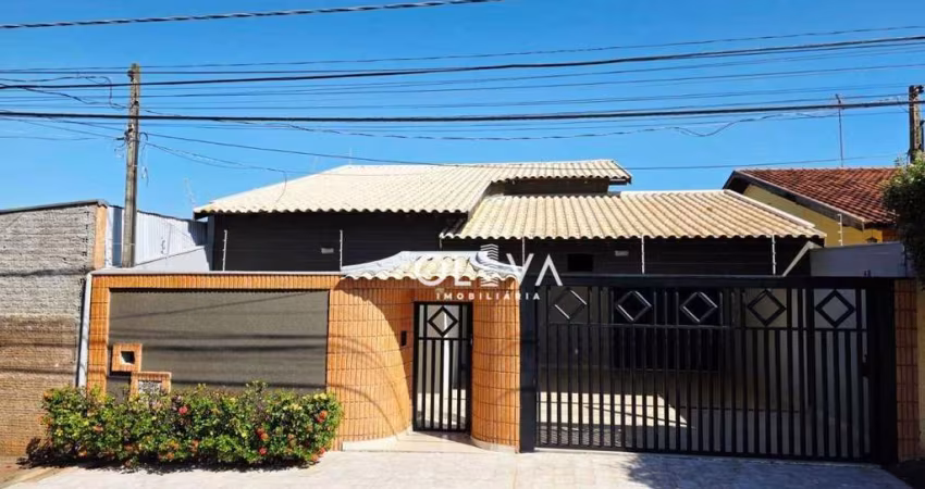 Casa com 3 dormitórios à venda, 285 m² por R$ 737.000,00 - Jardim Caparroz - São José do Rio Preto/SP