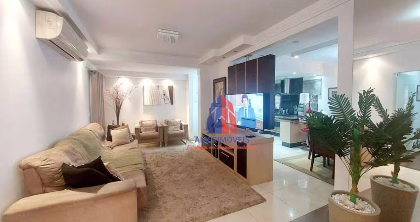 Casa com 3 dormitórios à venda, 163 m² por R$ 880.000,00 - Vila Santa Maria - Americana/SP