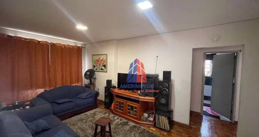 Casa com 2 dormitórios à venda, 118 m² por R$ 700.000 - Chácara Machadinho I - Americana/SP