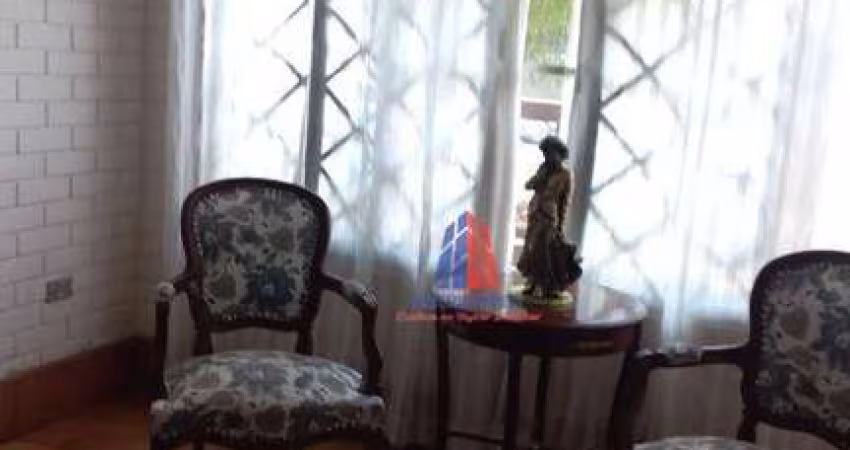Casa com 3 dormitórios para alugar, 250 m² por R$ 7.415/mês - Iate Clube de Americana - Americana/SP