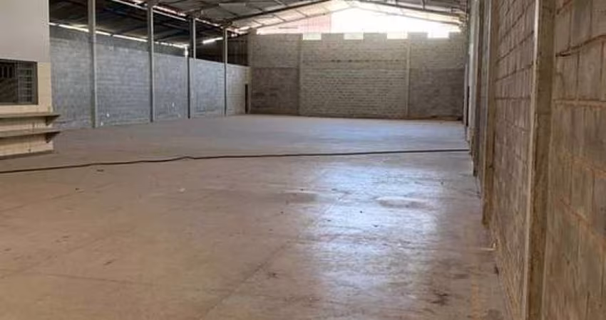 GALPÃO DE 1500M² SANTA GENOVEVA