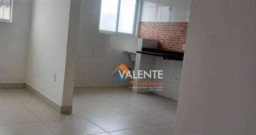 Apartamento com 2 dormitórios à venda, 65 m² por R$ 249.000,00 - Catiapoã - São Vicente/SP