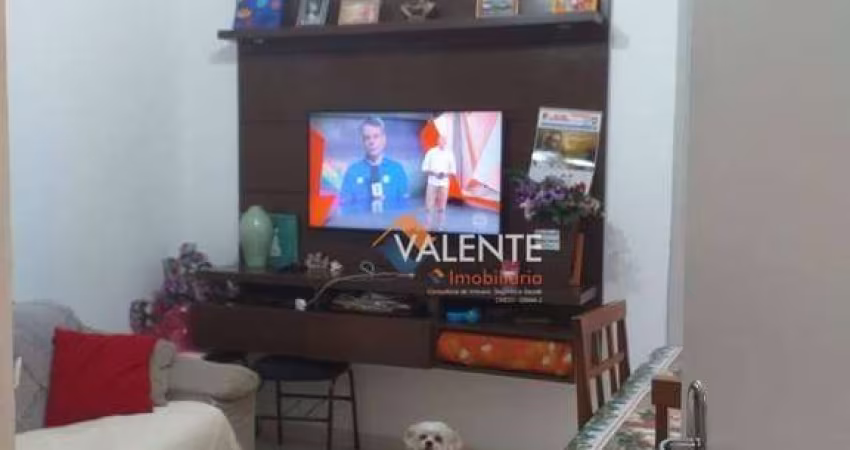 Apartamento com 2 dormitórios à venda, 60 m² por R$ 270.000,00 - Centro - São Vicente/SP