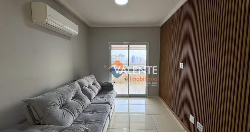 Apartamento com 3 dormitórios, 1 suíte em Praia Grande.
