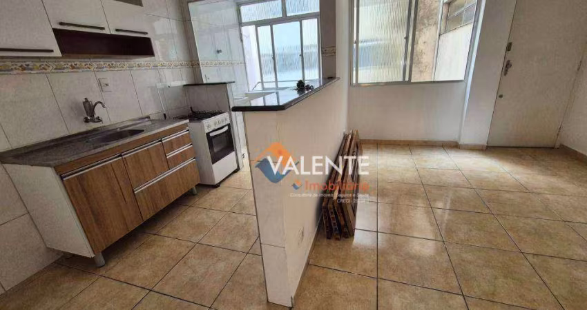 Apartamento com 1 dormitório à venda, 45 m² por R$ 215.000,00 - Centro - São Vicente/SP