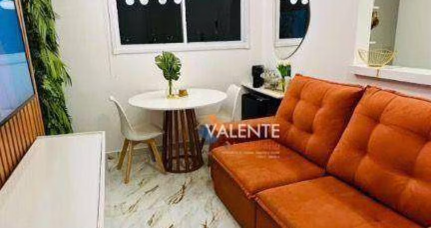 Apartamento com 2 dormitórios à venda, 46 m² por R$ 320.000,00 - Areia Branca - Santos/SP