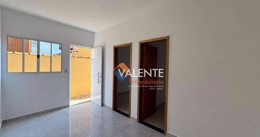 Casa com 2 dormitórios à venda, 40 m² por R$ 250.000,00 - Jardim Melvi - Praia Grande/SP
