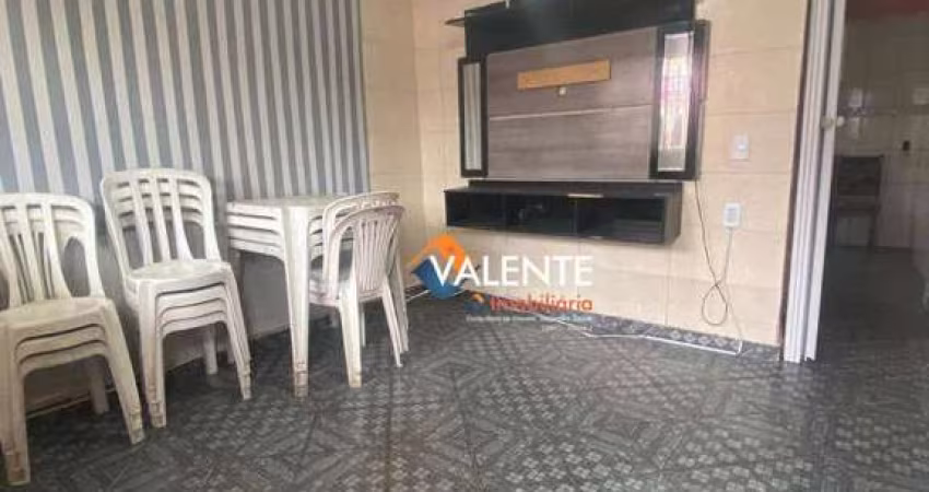 Sobrado com 2 dormitórios à venda, 75 m² por R$ 220.000,00 - Rádio Club - Santos/SP