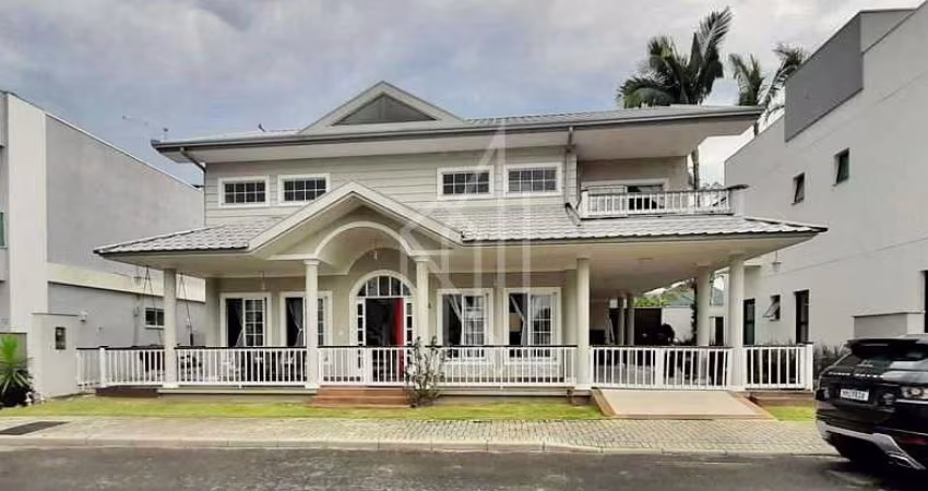 Casa em Condomínio no Boulevard da Barra