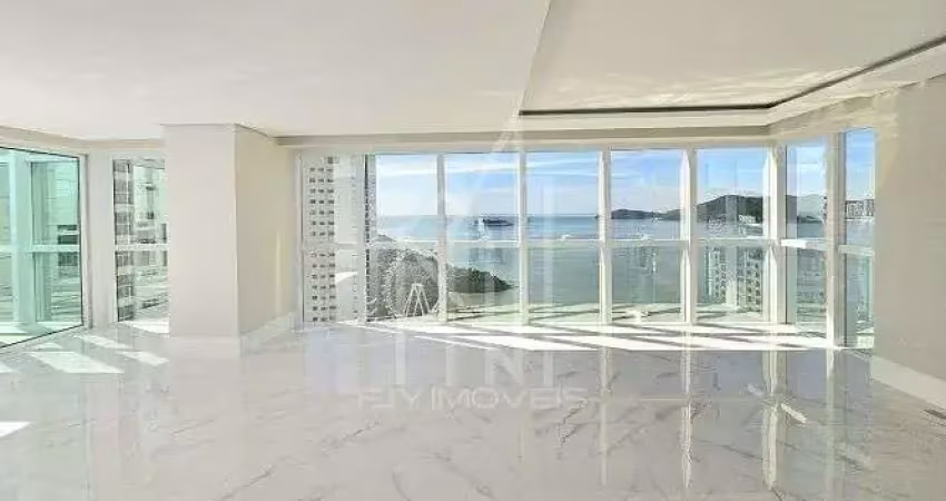 Cobertura quadra mar no Edifício Skyline Tower