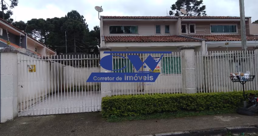 CASA COM ÁTICO - ROSEIRA