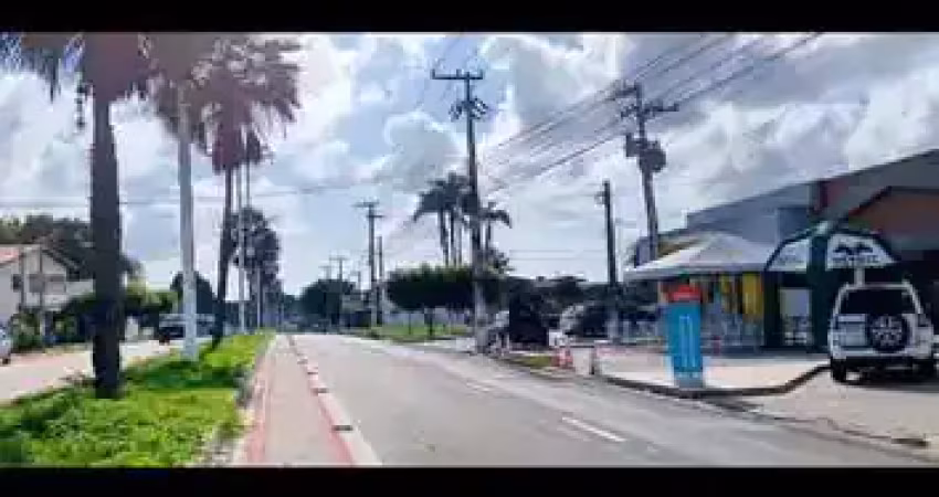 Casa no Eusébio com piscina