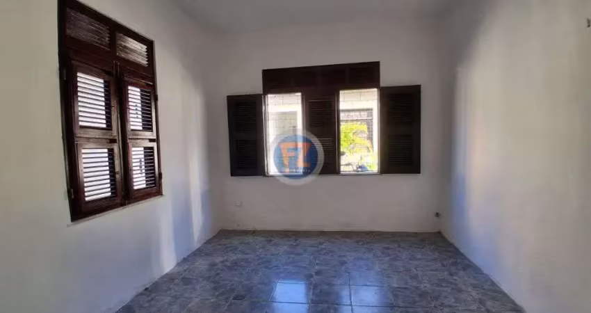 Casa com 1 quarto para alugar no Parquelândia, Fortaleza 