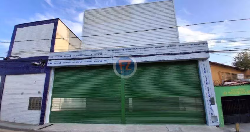 Barracão / Galpão / Depósito com 5 salas para alugar no Centro, Fortaleza 