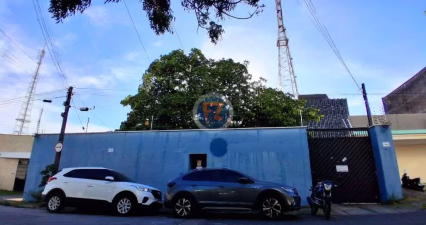 Casa comercial com 11 salas para alugar no Dionisio Torres, Fortaleza 