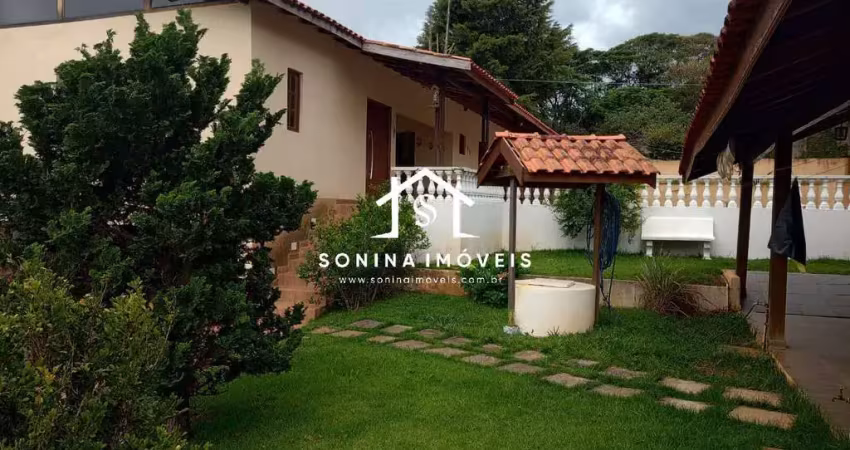 Casa com 3 quartos para alugar no Batatuba, Piracaia 
