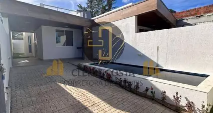 Casa para Venda em Conde, Praia de Carapibus, 2 dormitórios, 1 suíte, 2 banheiros, 2 vagas