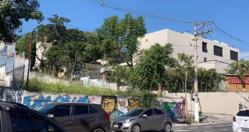 Terreno para alugar no bairro Morumbi - São Paulo/SP