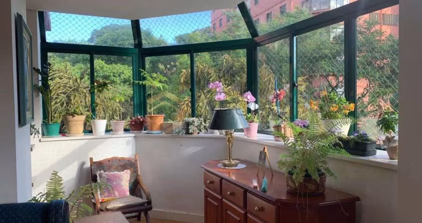 Apartamento em Jardim Marajoara - São Paulo, SP