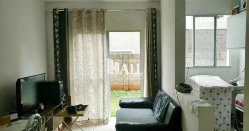 Apartamento com 2 dorms, Loteamento Clube V, São José do Rio Preto - R$ 198 mil, Cod: 2112