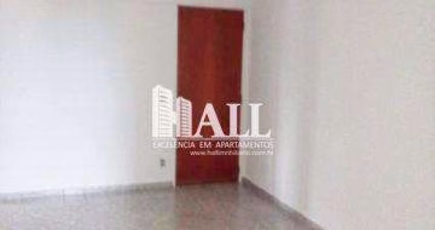 Apartamento com 3 dorms, Centro, São José do Rio Preto - R$ 360 mil, Cod: 2539