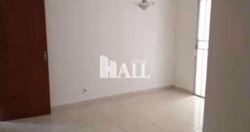 Apartamento com 3 dorms, Vila Nossa Senhora do Bonfim, São José do Rio Preto - R$ 300 mil, Cod: 8667