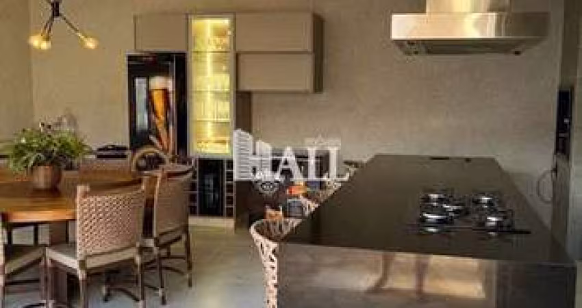 Casa com 3 dorms, Parque Residencial Comendador Mançor Daud, São José do Rio Preto - R$ 1.3 mi, Cod: 13288
