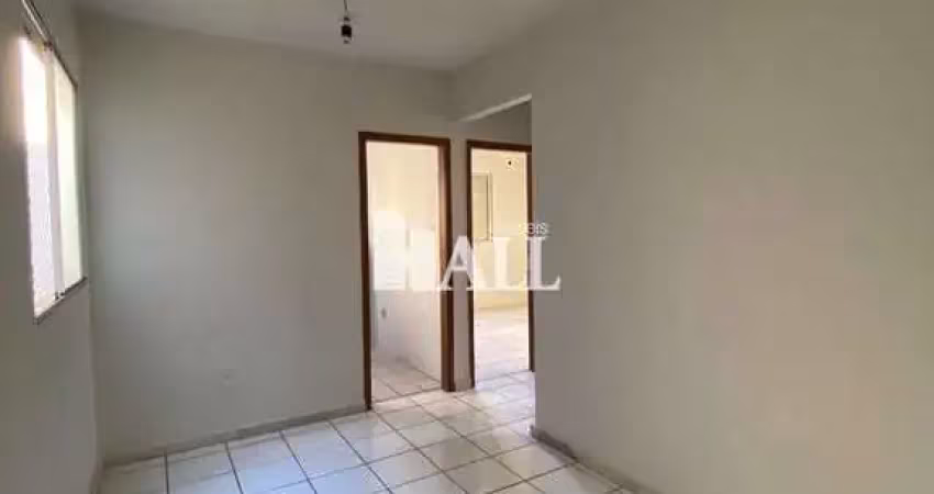Apartamento com 2 dorms, Cidade Nova, São José do Rio Preto - R$ 220 mil, Cod: 15185