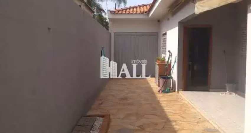 Casa com 4 quartos, Jardim Tarraf II, São José do Rio Preto - R$ 900 mil, Cod: 14733