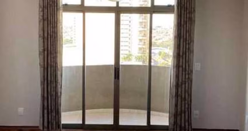 Casa com 3 dorms, Centro, São José do Rio Preto - R$ 560 mil, Cod: 11372