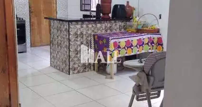 Casa com 3 quartos, Parque das Aroeiras II, São José do Rio Preto - R$ 275 mil, Cod: 15815