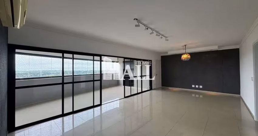 Apartamento com 3 dorms, Green Fields Residence Club.