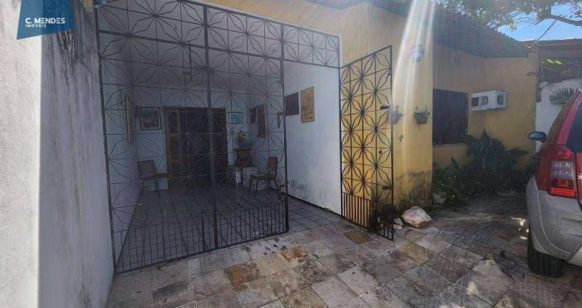Casa à venda, 187 m² por R$ 450.000,00 - Cidade dos Funcionários - Fortaleza/CE