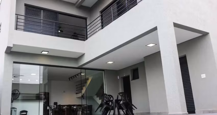 Casa sobrado à venda  / área de lazer  no reserva do bosque