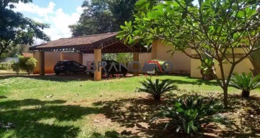 Chácara á venda no condomínio chácaras hípica ribeirão preto, 4 quartos sendo 3 suítes por r$ 1.200.000,00