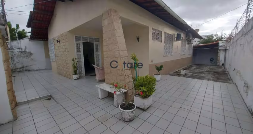 Casa com 4 quartos à venda na Engenheiro Antônio Ferreira Antero, 363, Parque Manibura, Fortaleza