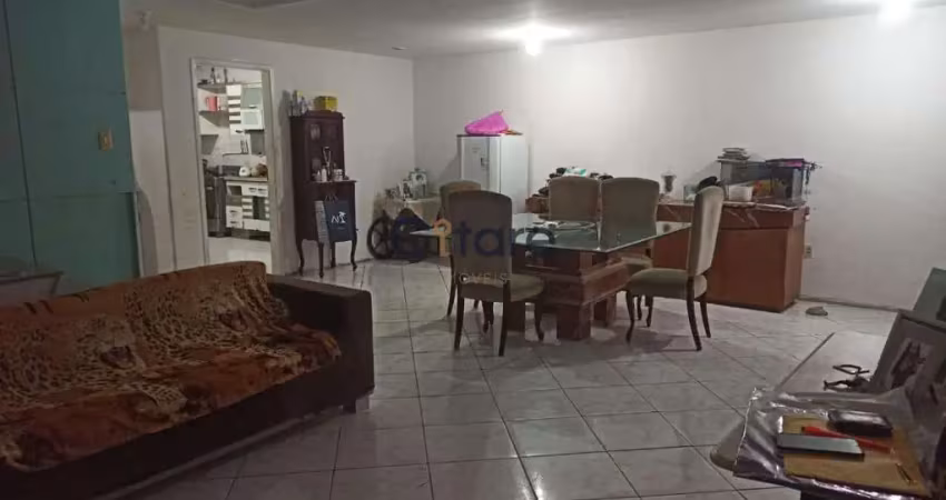 Casa com 3 quartos à venda na Maestro Silva Novo, 60, Tauape, Fortaleza