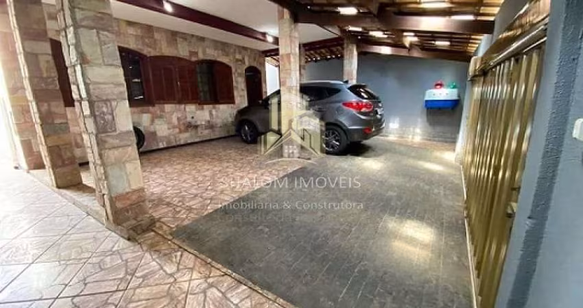 Casa à venda 4 Quartos, 1 Suite, 2 Vagas, 427M², Parque Xangri-La, Contagem -