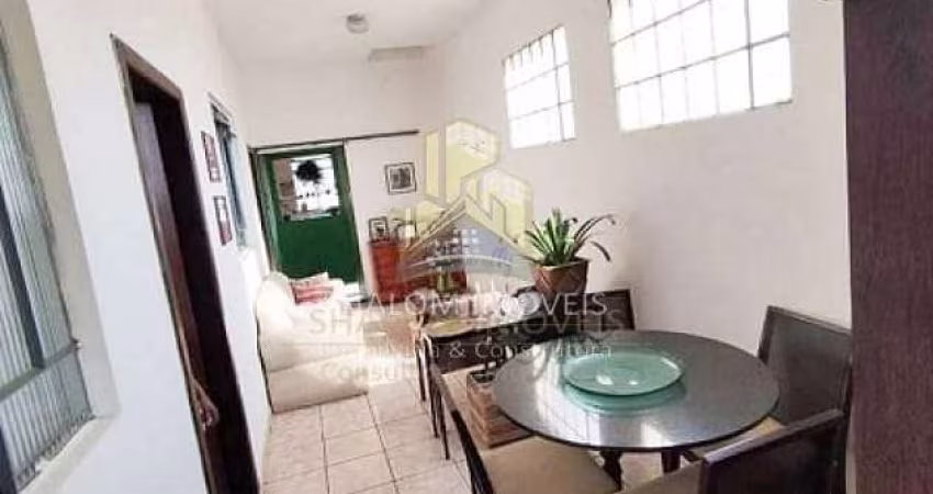 Casa à venda 4 Quartos, 2 Vagas, 204M², Parque Xangri-La, Contagem -