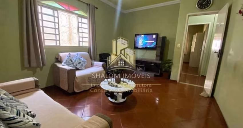 Casa à venda 5 Quartos, 1 Suite, 3 Vagas, 220M², Parque Xangri-La, Contagem -