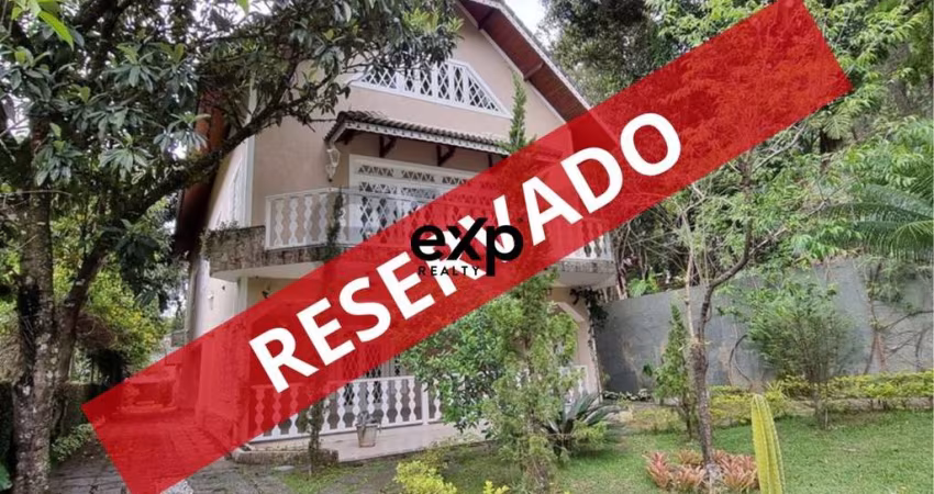 Casa com 4 quartos à venda na Rua Maria Joaquina Félix Almeida, 95, Itaipava, Petrópolis