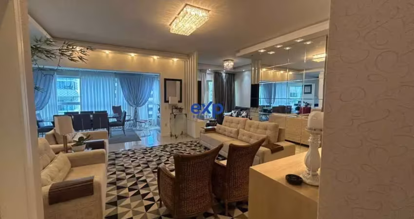 Apartamento com 4 quartos à venda na Rua 303, 303, Meia Praia, Itapema