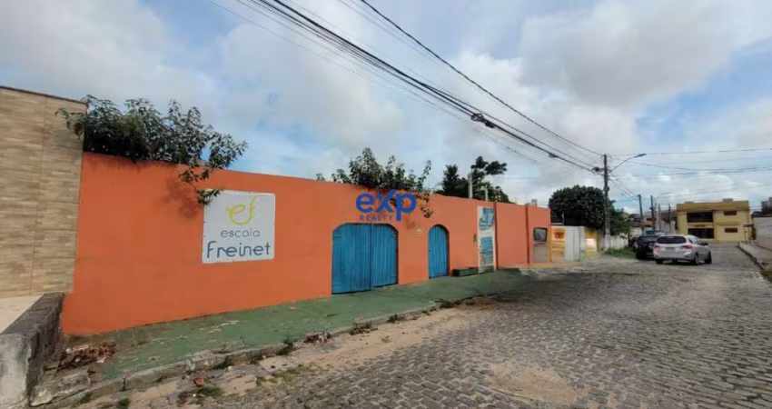 Casa com 7 quartos à venda na Estudante José Francisco de Souza Filho, 3949, Capim Macio, Natal